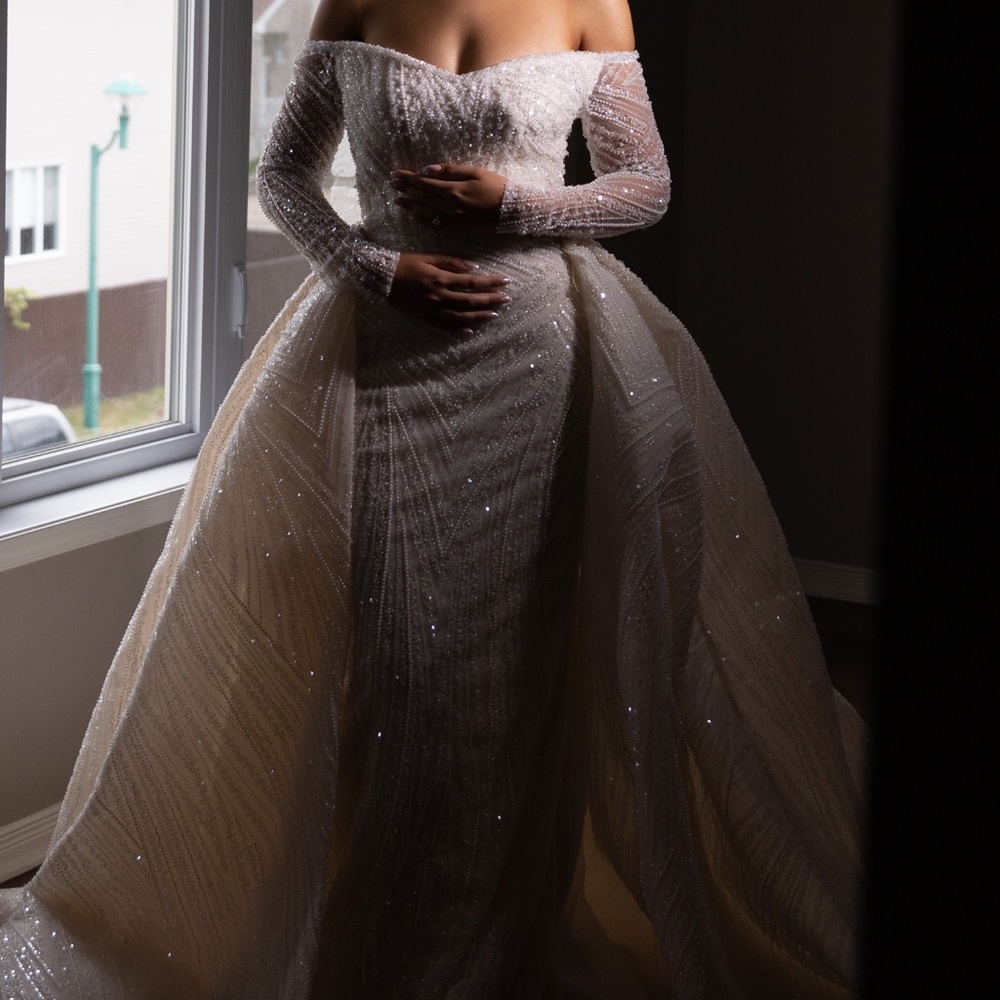 Off the shoulder mermaid wedding dress